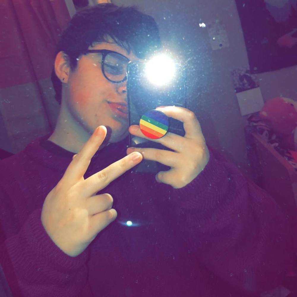 Meet your Posher, Ava